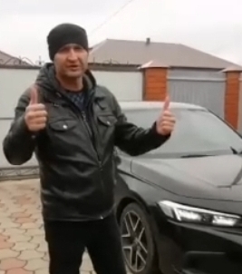 Mazda 3 и Toyota Passo